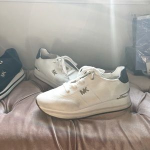 Micheal Kors sneakers